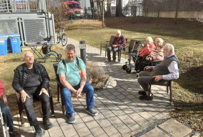 Fühlpfad bei schönstem Wetter – Bild 3